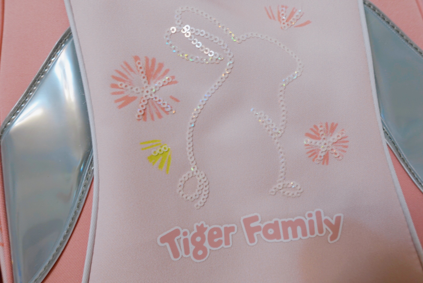 《開學用品推薦》Tiger Family超輕量護脊書包，紓解小孩的學習壓力 @神農太太底家