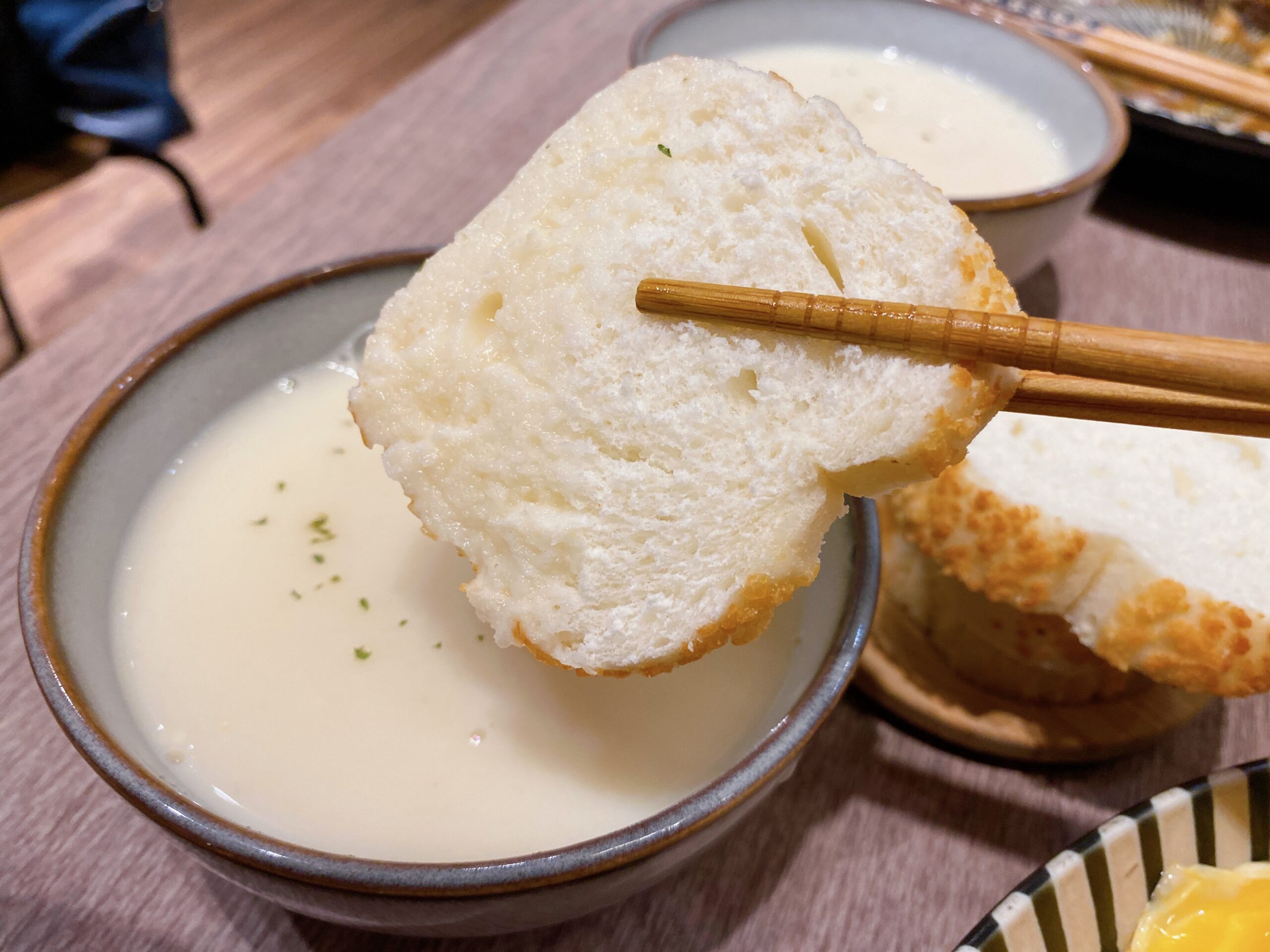 《忠孝復興美食》CURRY MADE 咖哩製作所，200元就能吃到歐姆蛋咖哩，令人驚豔的日式咖哩新店家(菜單) @神農太太底家