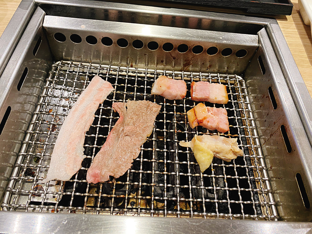 《北車美食》鉄火燒肉微風北車店，平價燒肉一人也能吃！套餐238元起(2024最新菜單) @神農太太底家