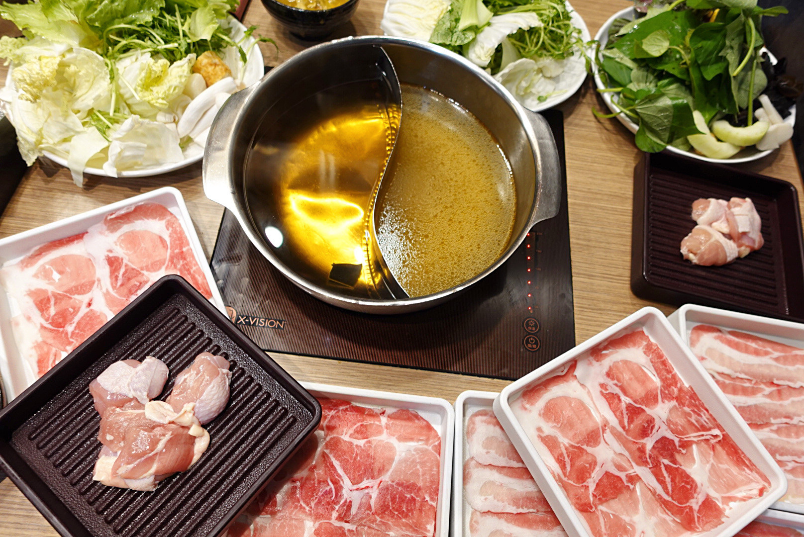 《基隆美食》玉里橋頭臭豆腐基隆店，花蓮爆排名店開到基隆(菜單) @神農太太底家