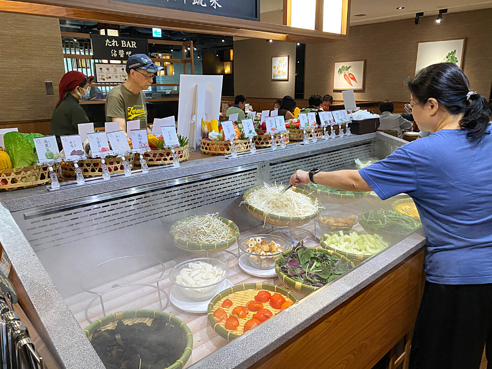 《中山站美食》涮乃葉欣欣百貨店，品質穩定的火鍋界吃到飽模範生(2024年菜單) @神農太太底家