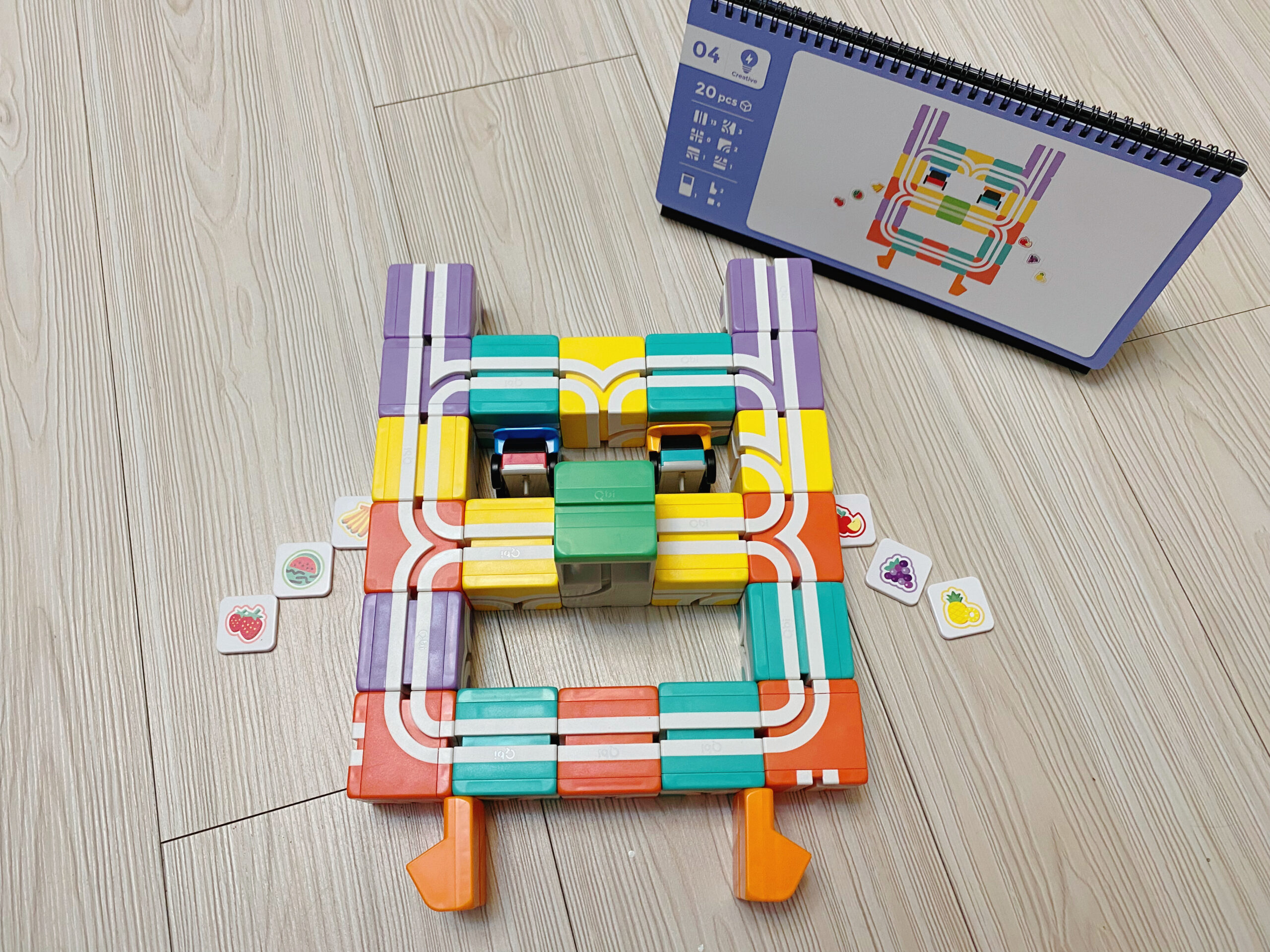 《學齡前兒童玩具推薦》Qbi 益智軌道磁吸玩具，台灣設計製造輕鬆玩變化多(折扣碼) @神農太太底家