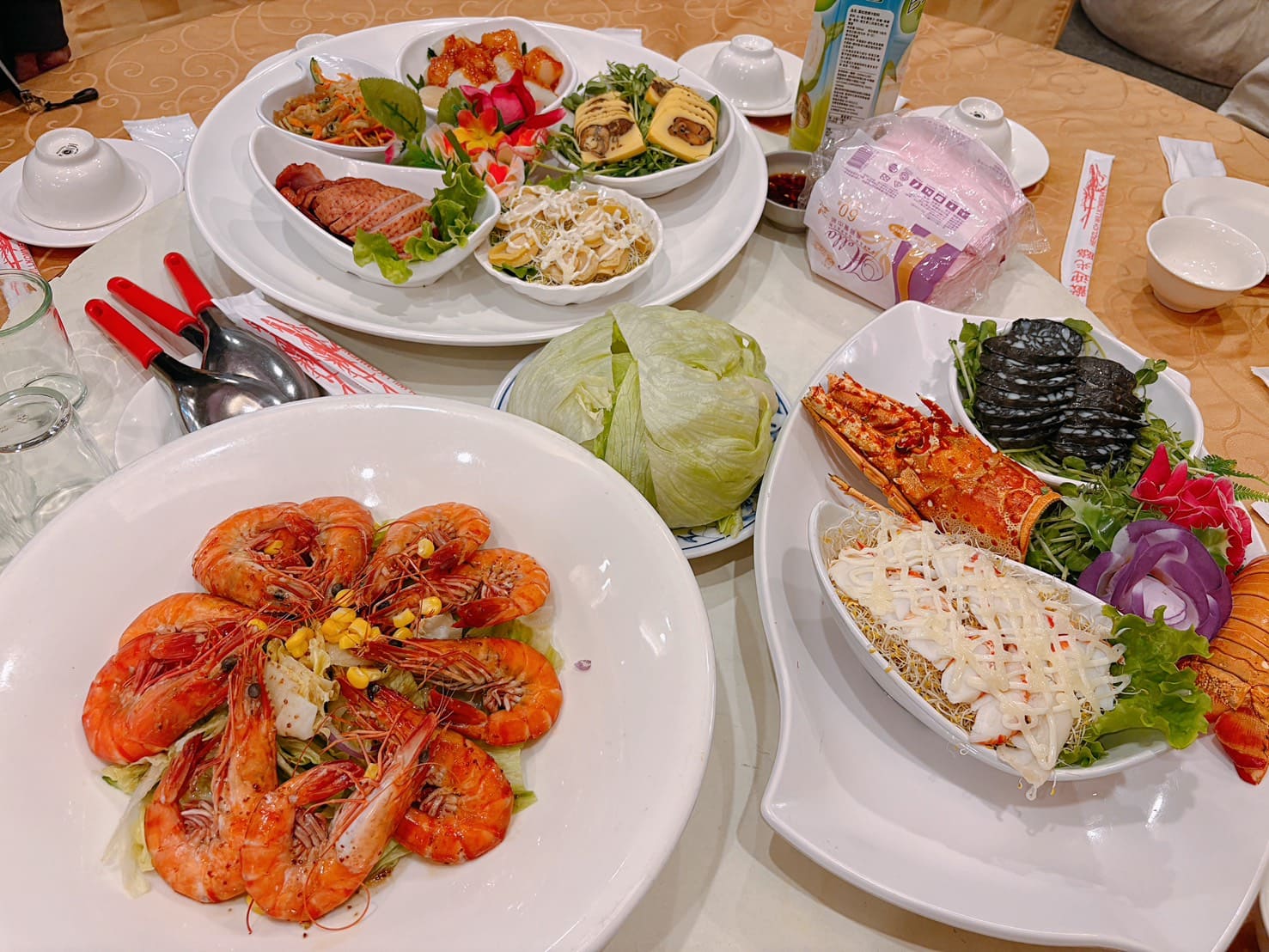 《七堵美食》全家福海鮮樓，基隆老字號平價海鮮餐廳，菜色多元分量多(菜單) @神農太太底家