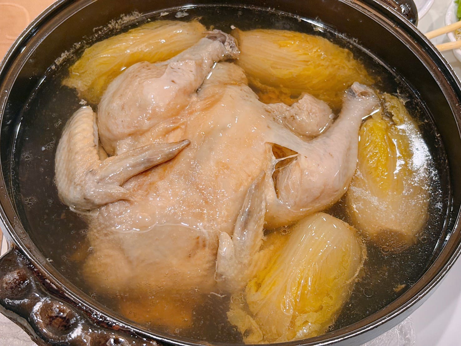 《七堵美食》全家福海鮮樓，基隆老字號平價海鮮餐廳，菜色多元分量多(菜單) @神農太太底家