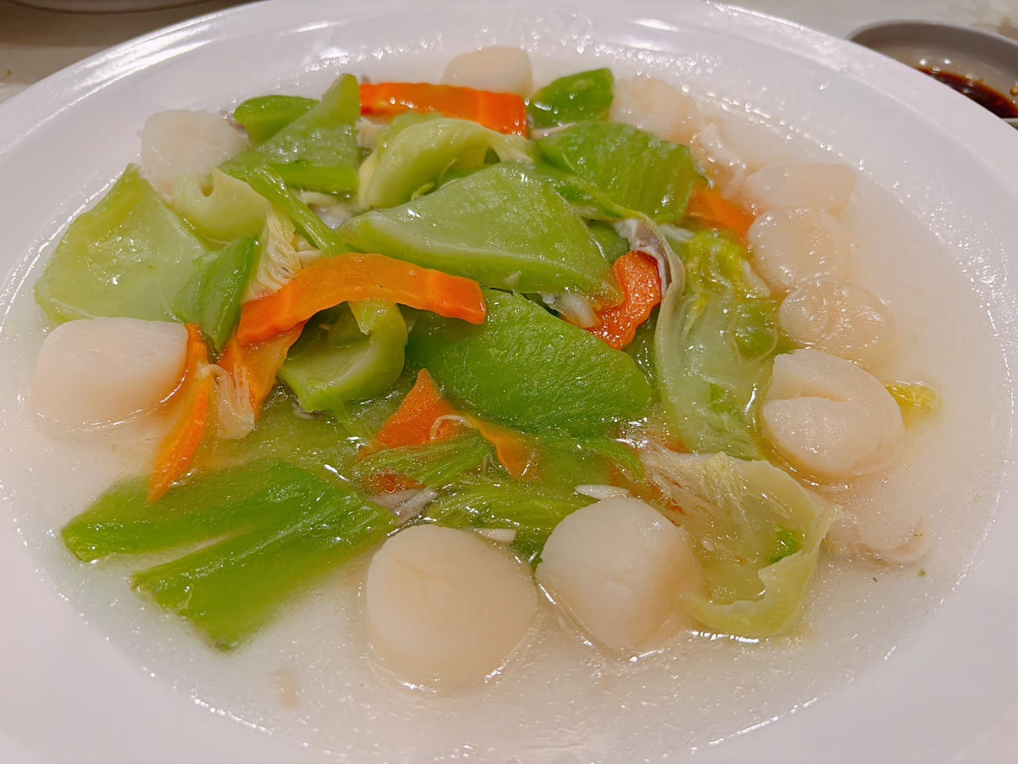 《七堵美食》全家福海鮮樓，基隆老字號平價海鮮餐廳，菜色多元分量多(菜單) @神農太太底家