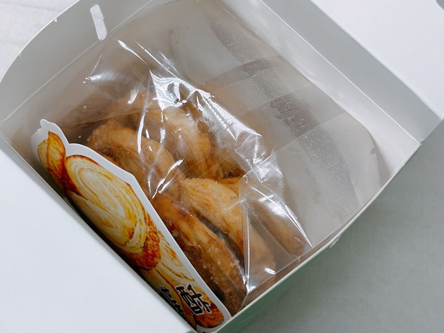 《高雄美食》S.S. CAKE，隱藏版甜點黑糖燒餅蛋黃酥蝴蝶酥大推薦(價格 怎麼訂) @神農太太底家
