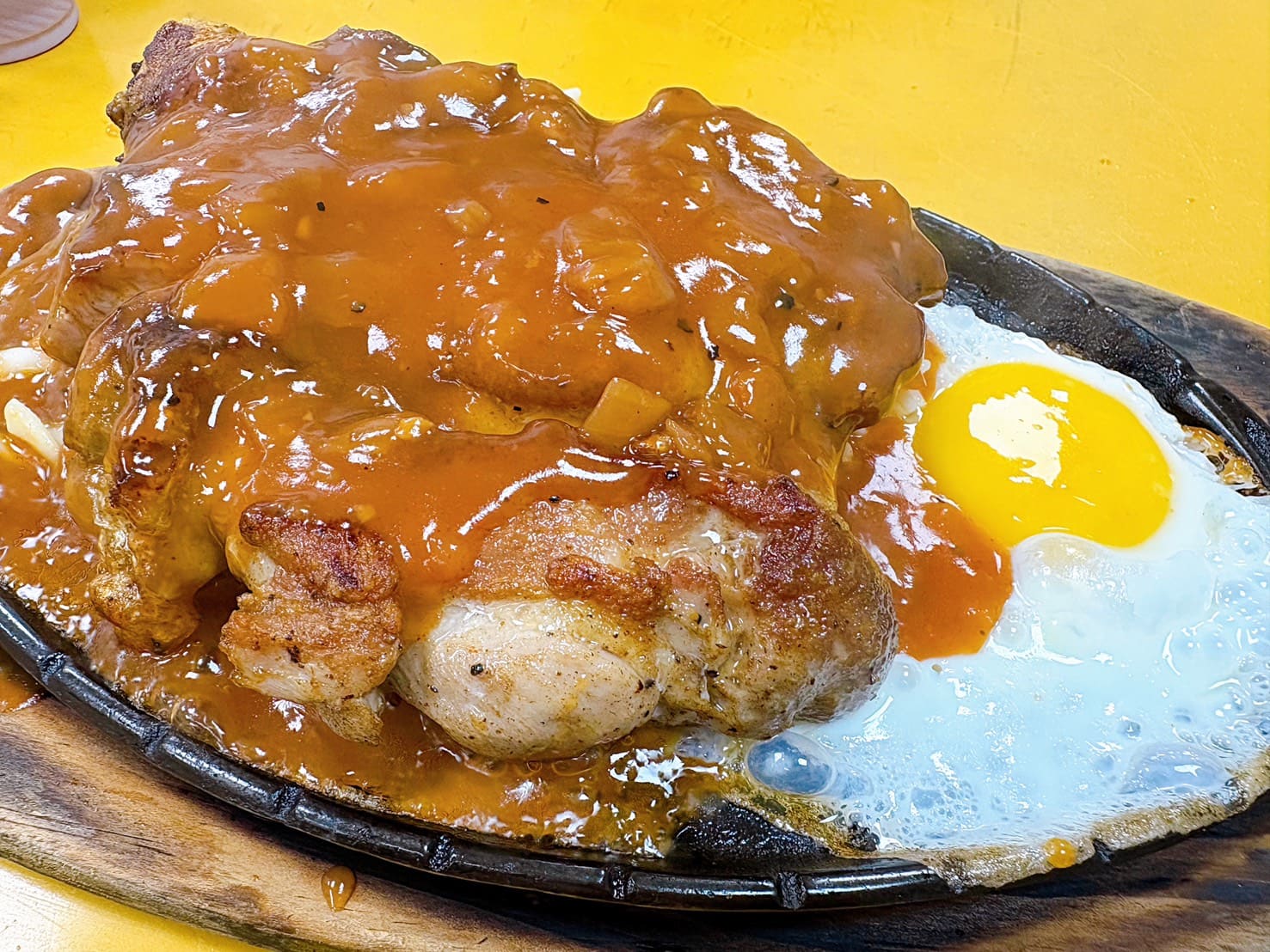 《士林夜市美食》大統大牛排（原大統一），平價大份量鐵板牛排推薦(菜單) @神農太太底家