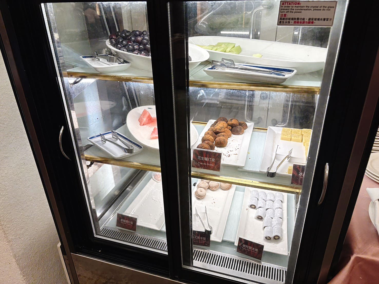 《台中美食》清新溫泉飯店天地一家中餐廳，港點熱炒吃到飽超值(菜單) @神農太太底家