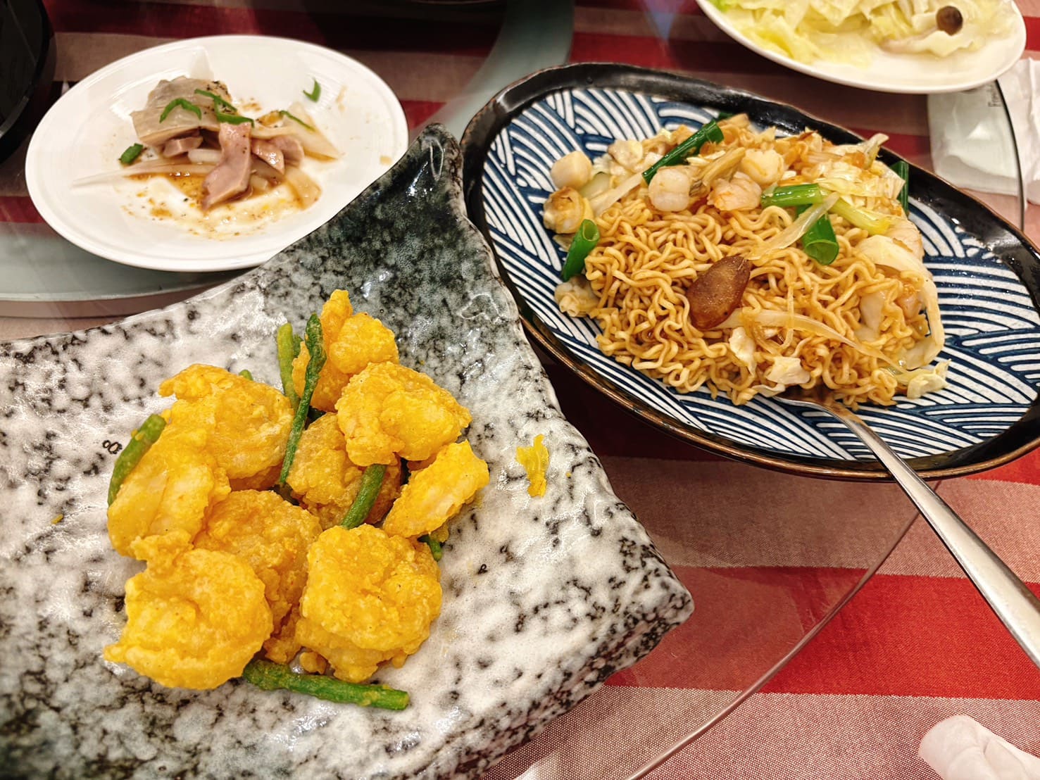 《台中美食》清新溫泉飯店天地一家中餐廳，港點熱炒吃到飽超值(菜單) @神農太太底家