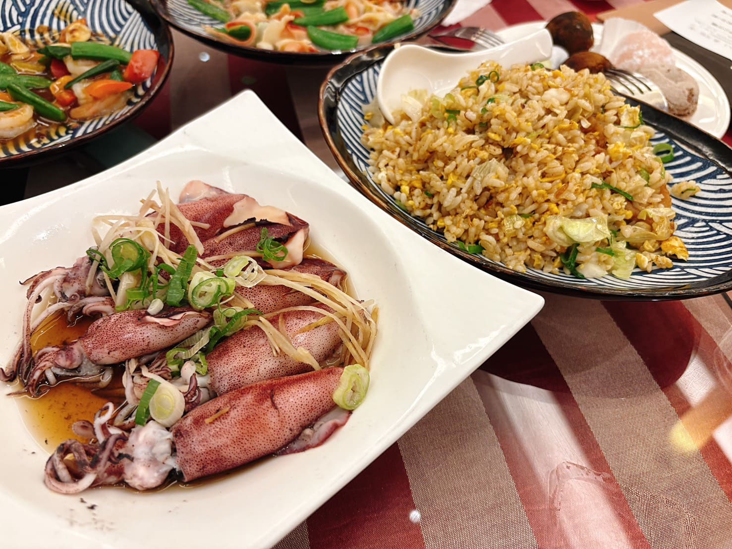 《台中美食》清新溫泉飯店天地一家中餐廳，港點熱炒吃到飽超值(菜單) @神農太太底家