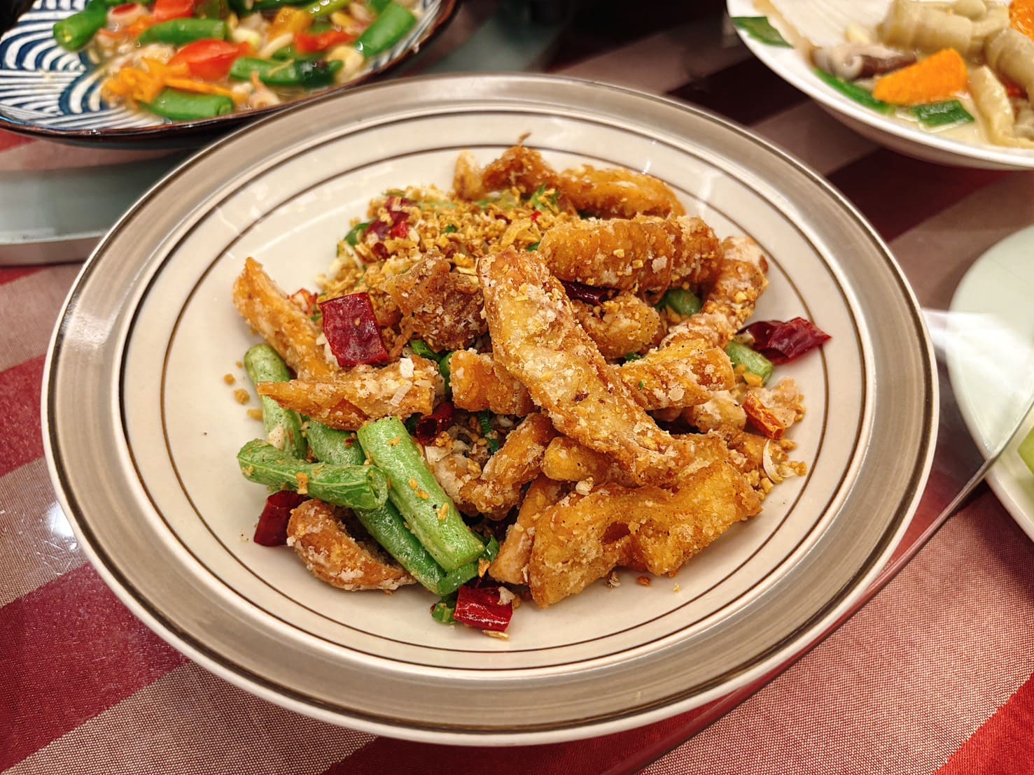 《台中美食》清新溫泉飯店天地一家中餐廳，港點熱炒吃到飽超值(菜單) @神農太太底家