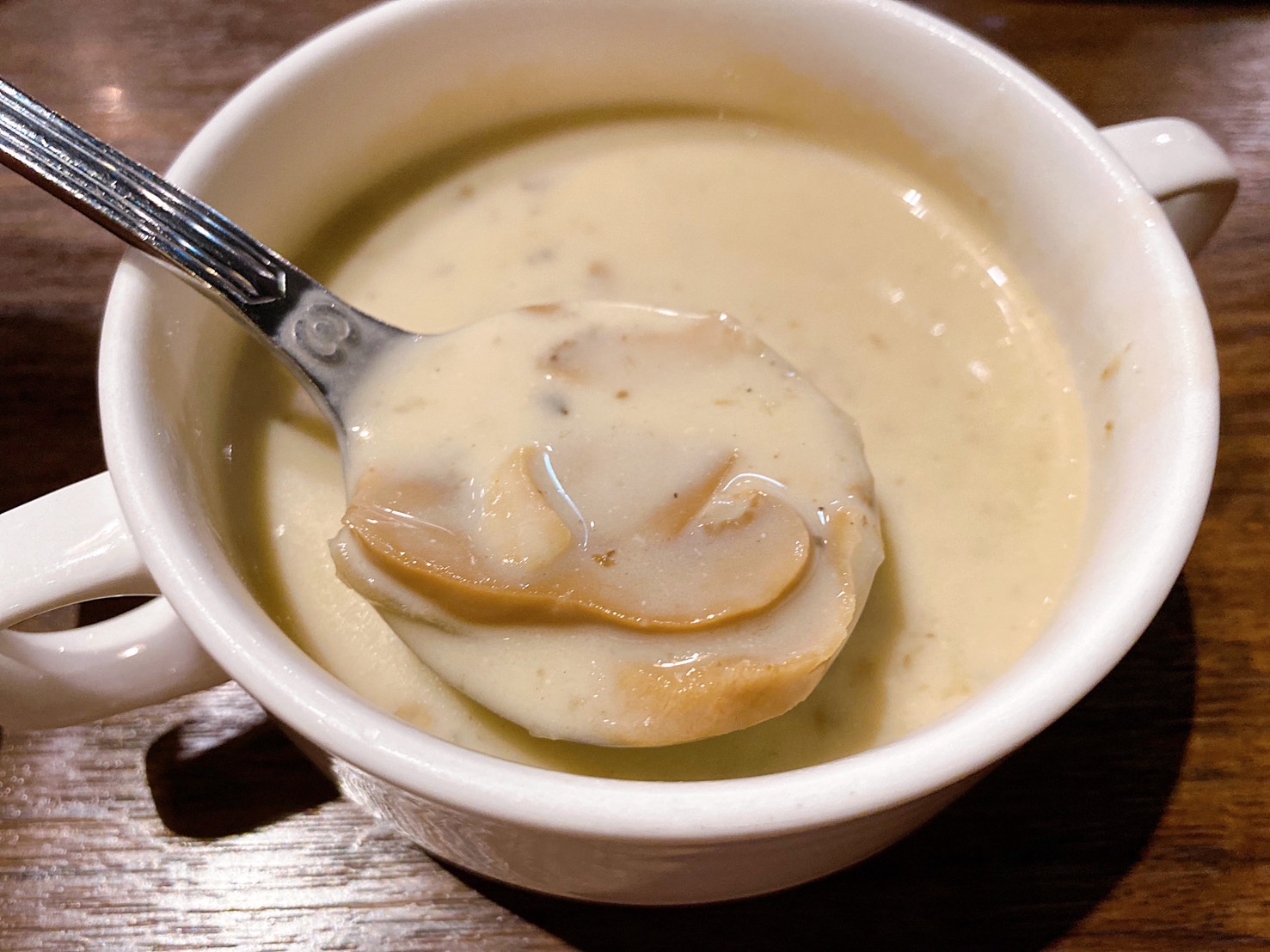 《小巨蛋美食》橫濱牛排微風南京店，自助沙拉吧咖哩飯吃到飽(菜單) @神農太太底家