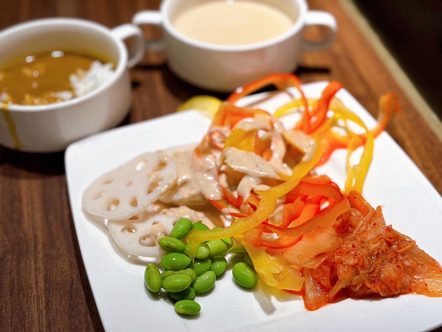 《小巨蛋美食》橫濱牛排微風南京店，自助沙拉吧咖哩飯吃到飽(菜單) @神農太太底家
