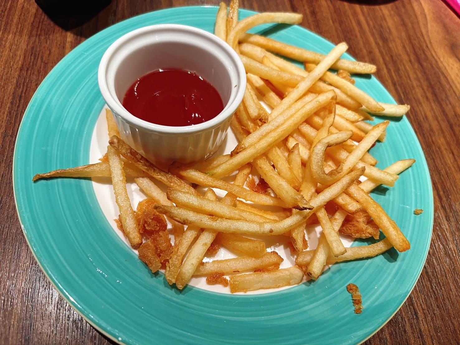 《小巨蛋美食》橫濱牛排微風南京店，自助沙拉吧咖哩飯吃到飽(菜單) @神農太太底家