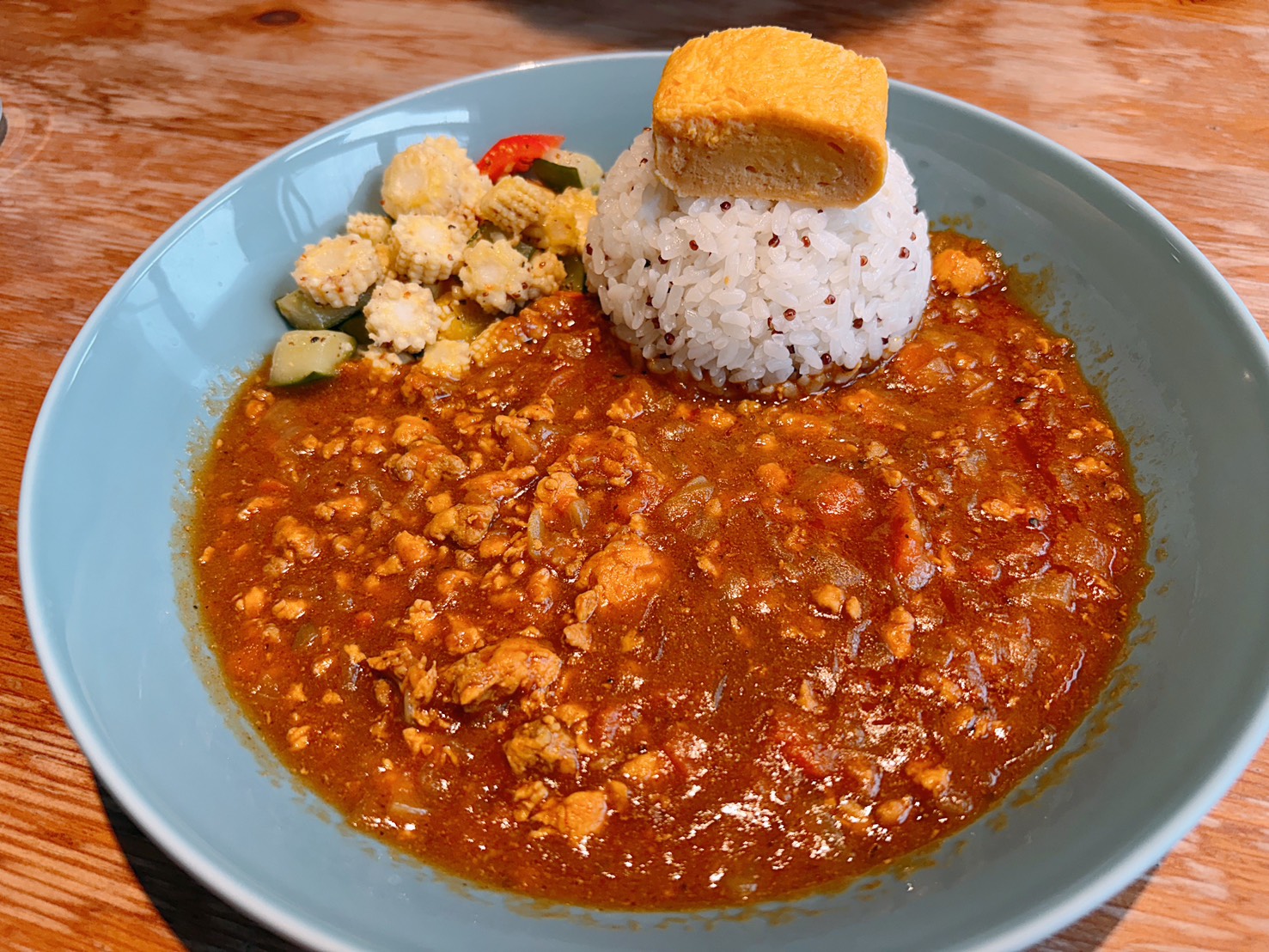 《士林美食》咖朵咖啡，溪畔悠閒享用超美味舒芙蕾熱蛋糕(菜單) @神農太太底家