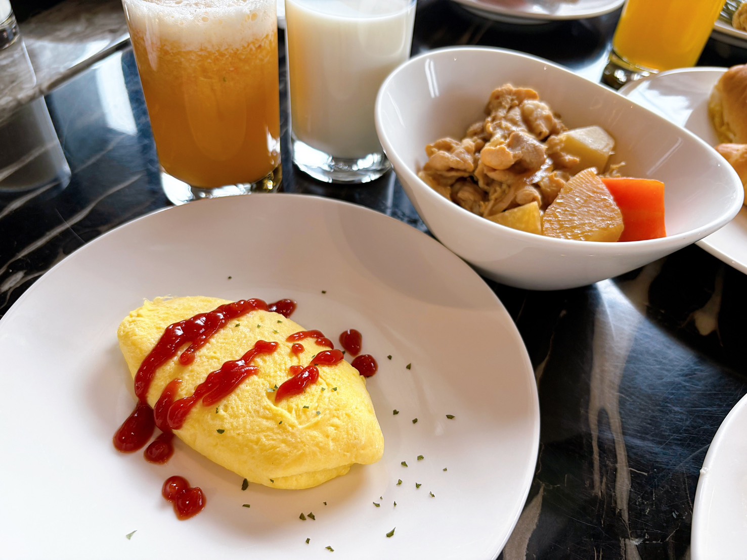 《中山區美食》台北中山雅樂軒酒店Aloft酒店，景觀早餐只要330元起(價格 停車) @神農太太底家