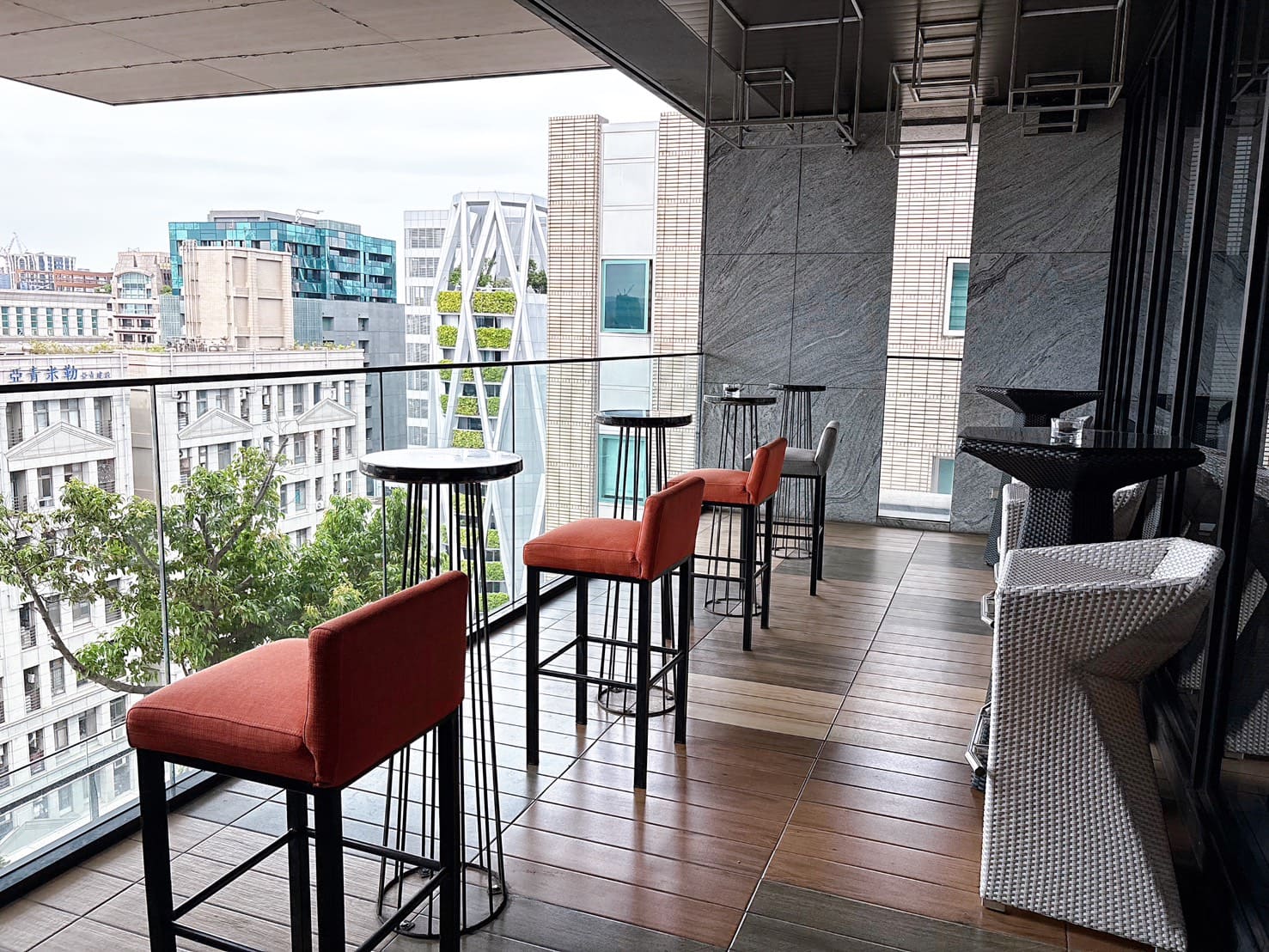 《中山區美食》台北中山雅樂軒酒店Aloft酒店，景觀早餐只要330元起(價格 停車) @神農太太底家