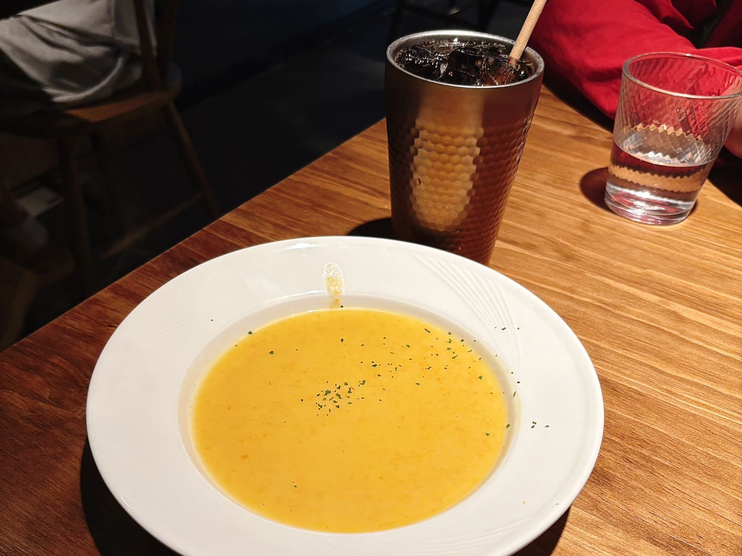 《東區美食》史坦利美式牛排復興店，牛排約會餐廳的炸雞超好吃(菜單) @神農太太底家