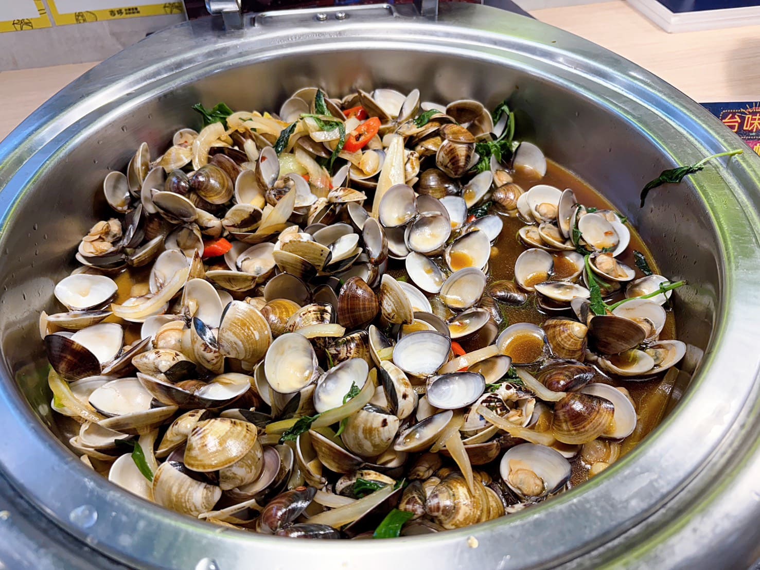 《板橋美食》吉哆火鍋百匯，台味聯名超多菜色火鍋自助吃到飽(價目表) @神農太太底家