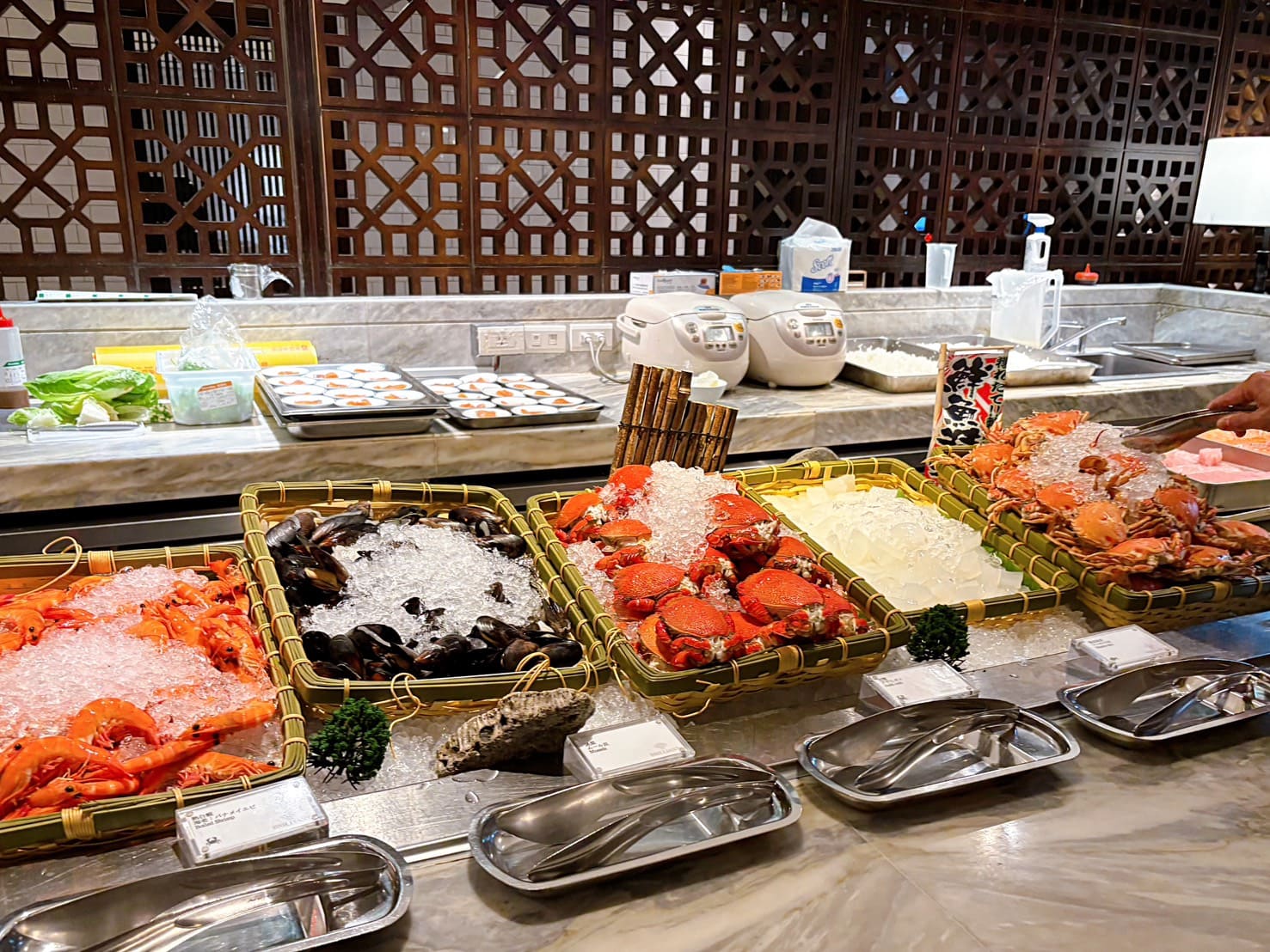 《南京復興站美食》JR東日本大飯店台北鉑麗安全日餐廳，日本F1牛肉饗宴買大送小(訂位 優惠 價目表) @神農太太底家