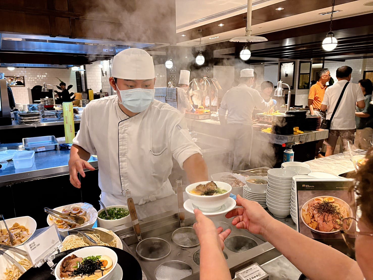 《南京復興站美食》JR東日本大飯店台北鉑麗安全日餐廳，日本F1牛肉饗宴買大送小(訂位 優惠 價目表) @神農太太底家