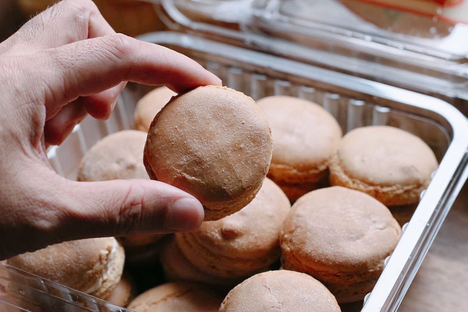 《彰化美食》小熊菓子，芙菲小圓餅Fluffy秒殺超人氣甜點(價格) @神農太太底家