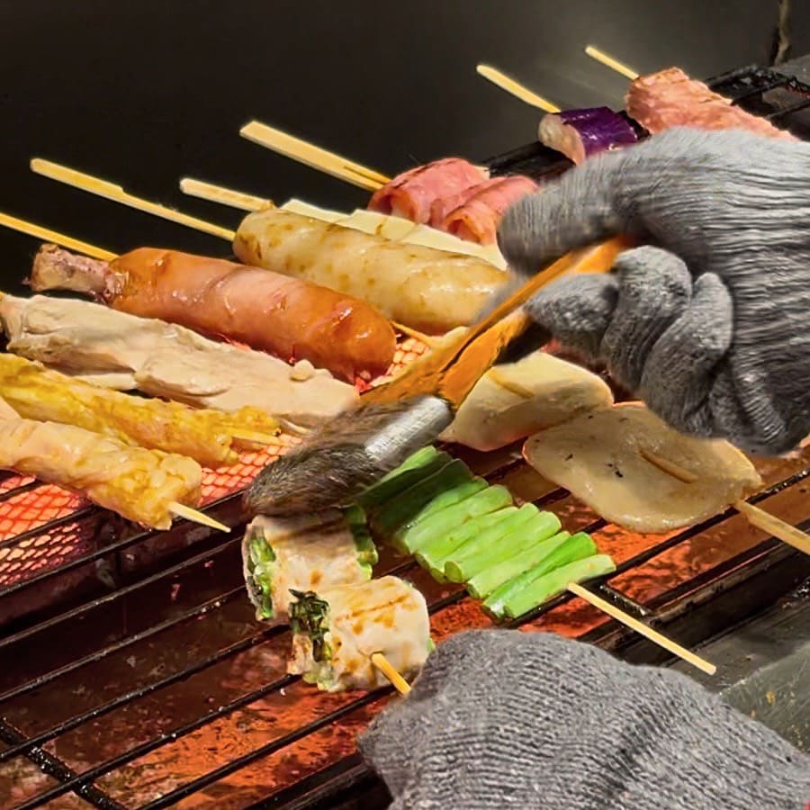 《信義安和美食》焦糖楓通化店，漢方串燒非油炸，20元起美味不油膩(菜單) @神農太太底家