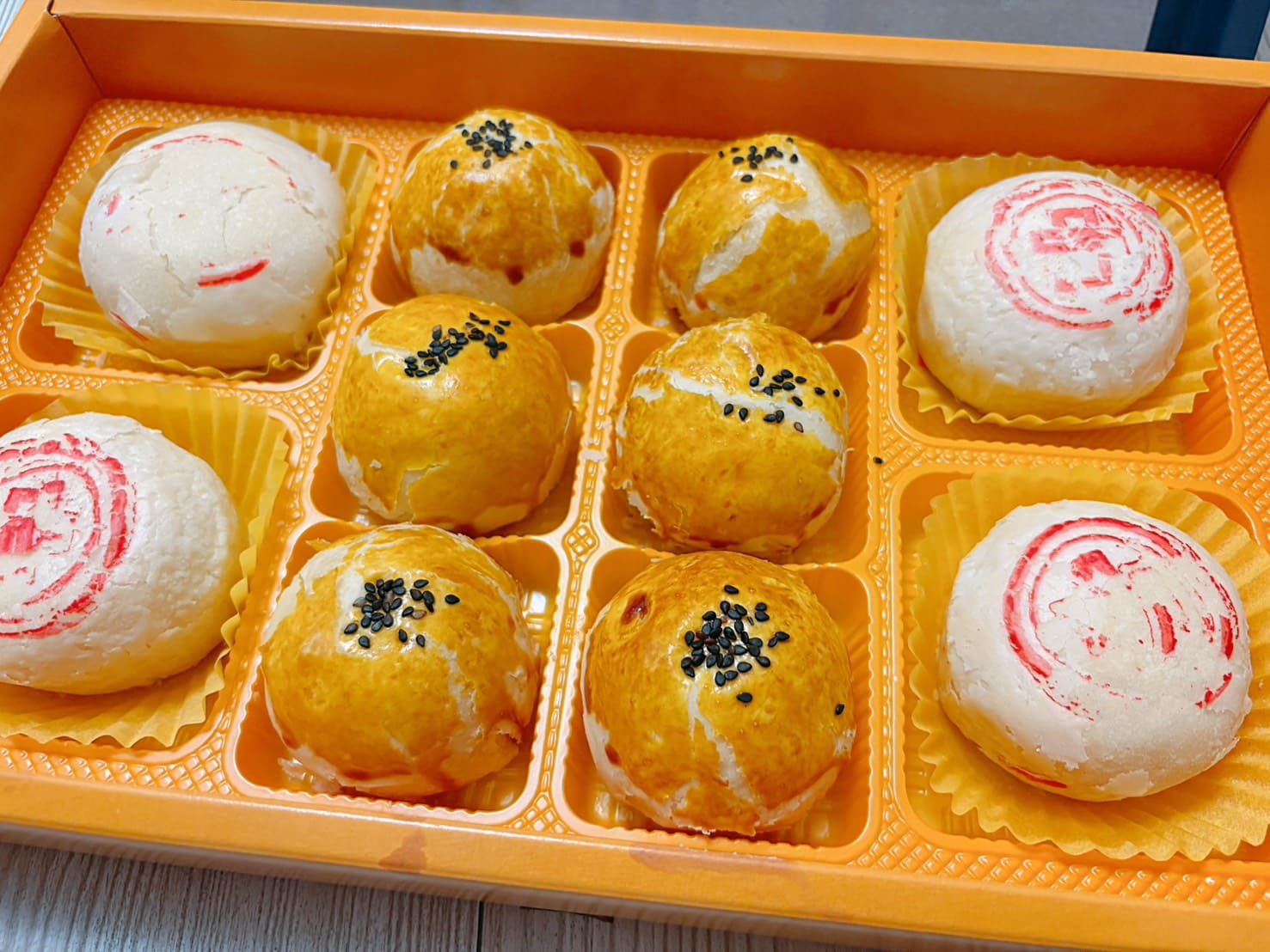 《高雄美食》中鋼蛋黃酥綠豆椪，被鋼鐵耽誤的月餅賣家？(2026價目表) @神農太太底家