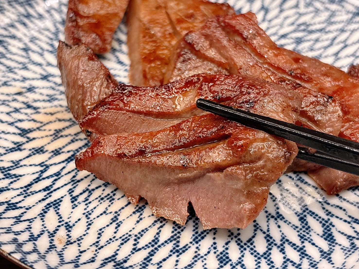 《市府站美食》東山炭燒牛舌台北信義店，仙台牛舌名店口感脆彈(菜單 訂位) @神農太太底家