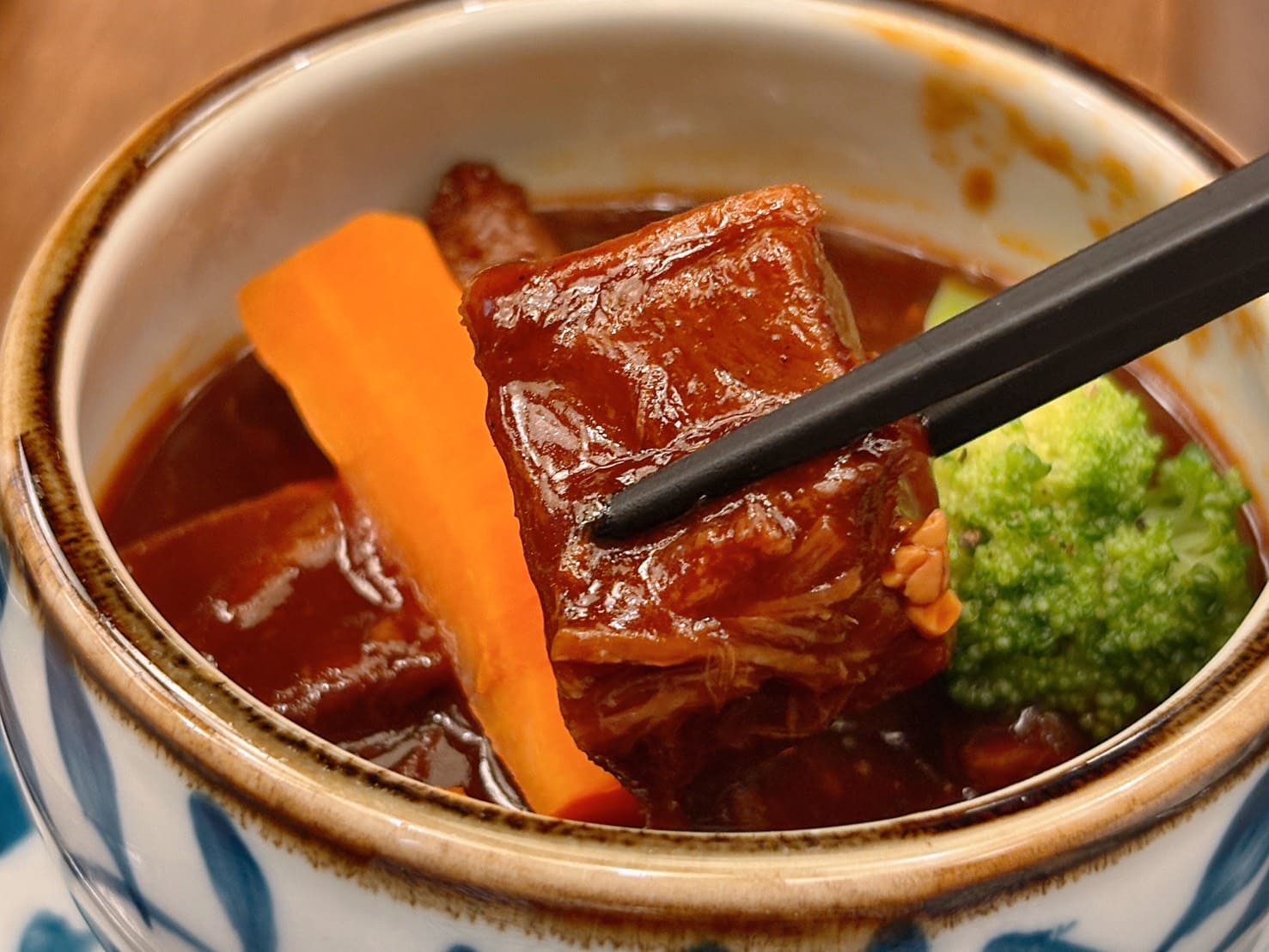 《市府站美食》東山炭燒牛舌台北信義店，仙台牛舌名店口感脆彈(菜單 訂位) @神農太太底家