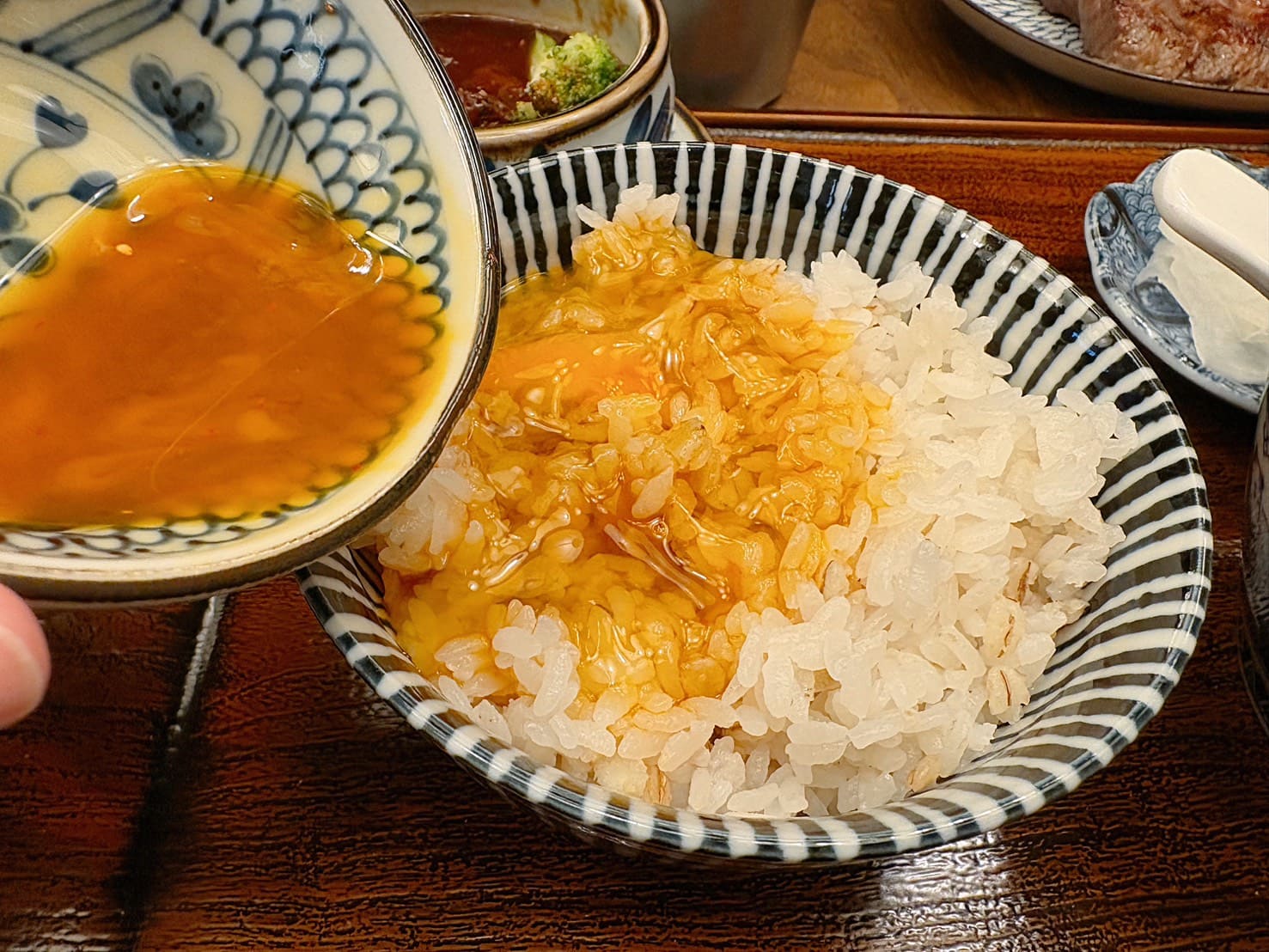 《市府站美食》東山炭燒牛舌台北信義店，仙台牛舌名店口感脆彈(菜單 訂位) @神農太太底家