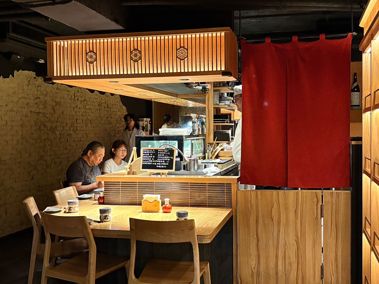《國父紀念館美食》魚君さかなくん總本店,服務親切海鮮丼新鮮必吃(菜單) @神農太太底家 《國父紀念館美食》魚君さかなくん總本店,服務親切海鮮丼新鮮必吃(菜單) @神農太太底家