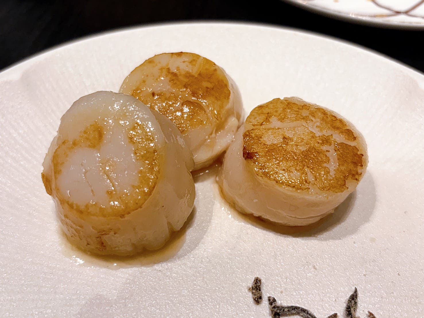 《信義區美食》寒舍艾美探索廚房，改裝升級龍蝦和牛海膽鮑魚蟹腳生干貝吃到飽(訂位 價目表) @神農太太底家