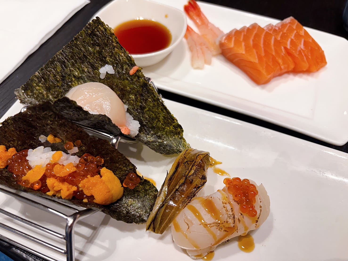 《信義區美食》寒舍艾美探索廚房，改裝升級龍蝦和牛海膽鮑魚蟹腳生干貝吃到飽(訂位 價目表) @神農太太底家