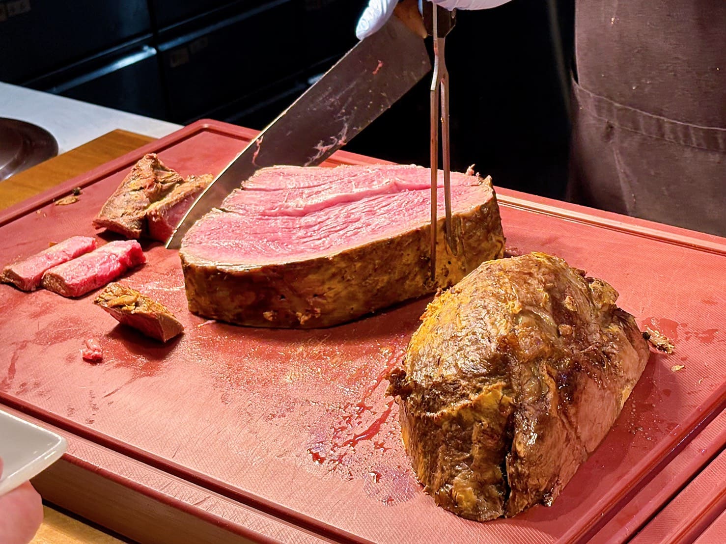 《信義區美食》寒舍艾美探索廚房，改裝升級龍蝦和牛海膽鮑魚蟹腳生干貝吃到飽(訂位 價目表) @神農太太底家