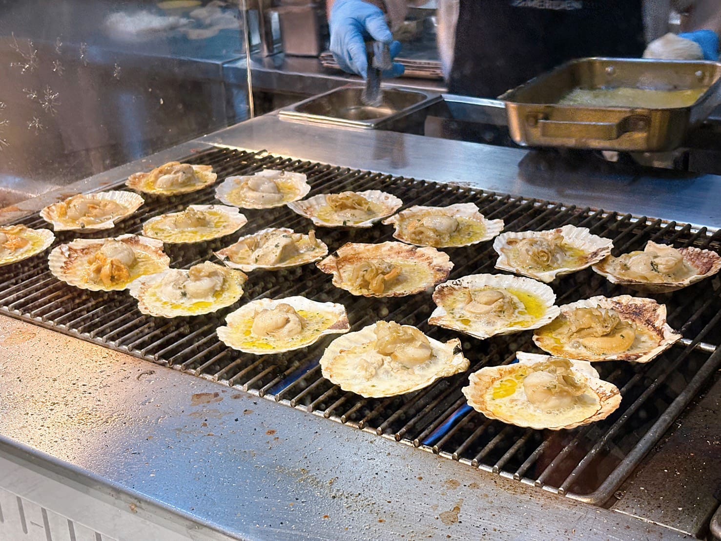 《信義區美食》寒舍艾美探索廚房，改裝升級龍蝦和牛海膽鮑魚蟹腳生干貝吃到飽(訂位 價目表) @神農太太底家