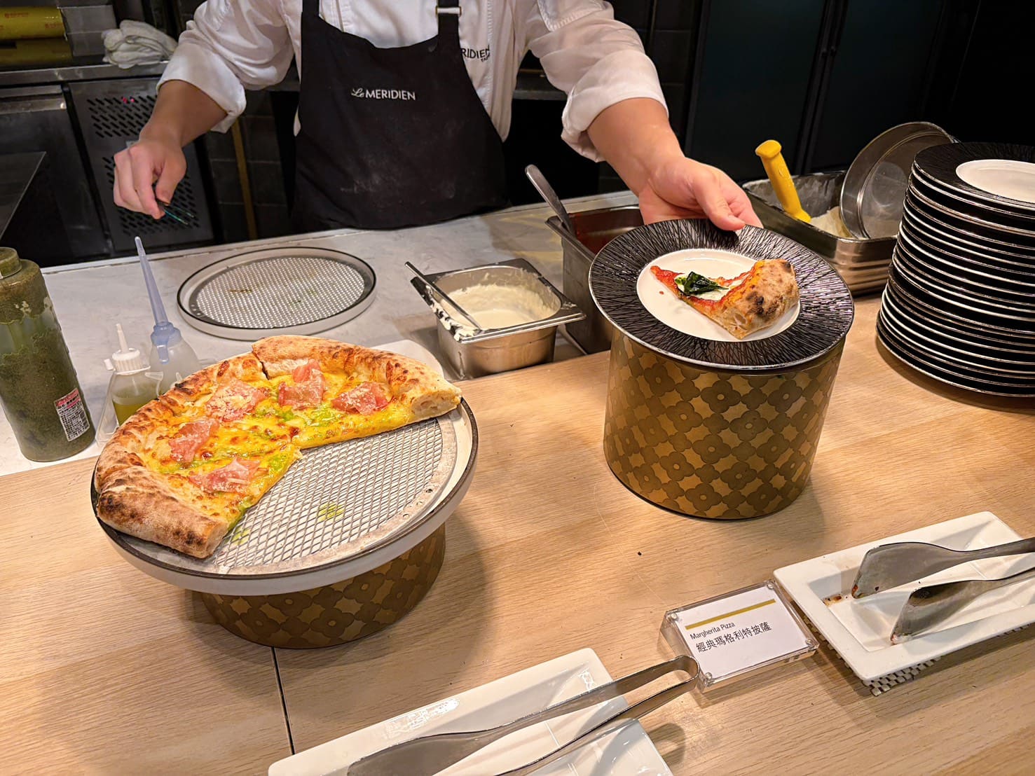 《信義區美食》寒舍艾美探索廚房,改裝升級龍蝦和牛海膽鮑魚蟹腳生干貝吃到飽(訂位 價目表) @神農太太底家 《信義區美食》寒舍艾美探索廚房,改裝升級龍蝦和牛海膽鮑魚蟹腳生干貝吃到飽(訂位 價目表) @神農太太底家