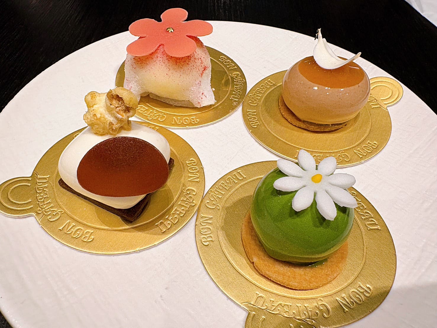 《信義區美食》寒舍艾美探索廚房，改裝升級龍蝦和牛海膽鮑魚蟹腳生干貝吃到飽(訂位 價目表) @神農太太底家