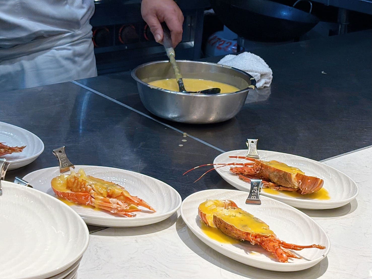 《信義區美食》寒舍艾美探索廚房，改裝升級龍蝦和牛海膽鮑魚蟹腳生干貝吃到飽(訂位 價目表) @神農太太底家