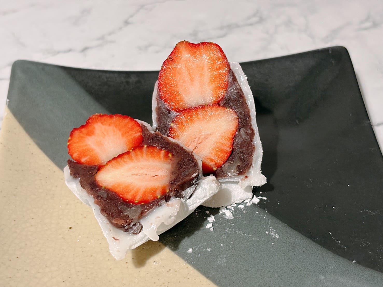 《彰化美食》米弎豆お菓子処 MISATO，彷彿穿上日本嫁衣的絕美草莓大福！來自日本九州(菜單) @神農太太底家