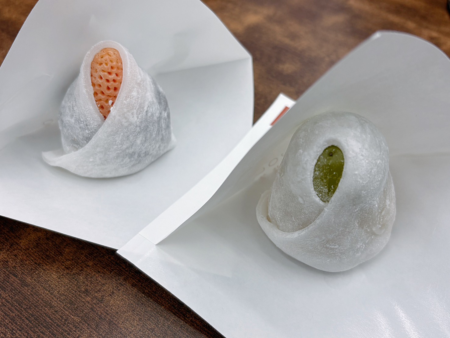 《彰化美食》米弎豆お菓子処 MISATO，彷彿穿上日本嫁衣的絕美草莓大福！來自日本九州(菜單) @神農太太底家