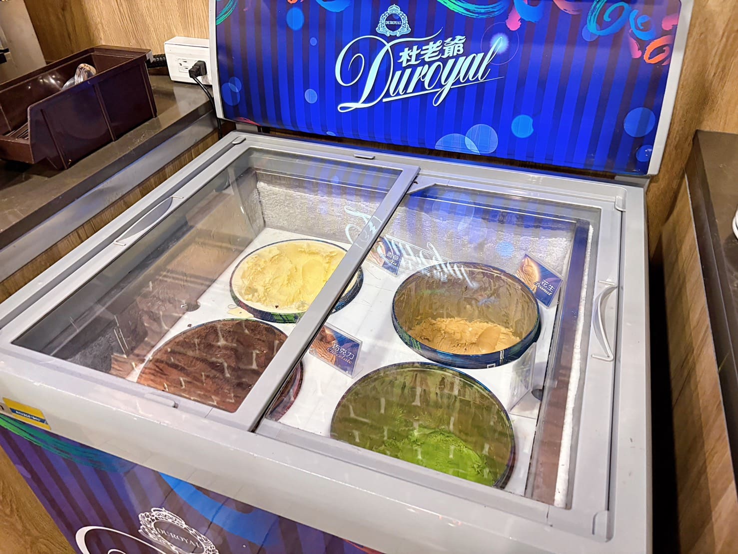 《忠孝復興美食》龐德羅莎復興微風店，高CP值老字號自助吧吃到飽新分店(菜單) @神農太太底家