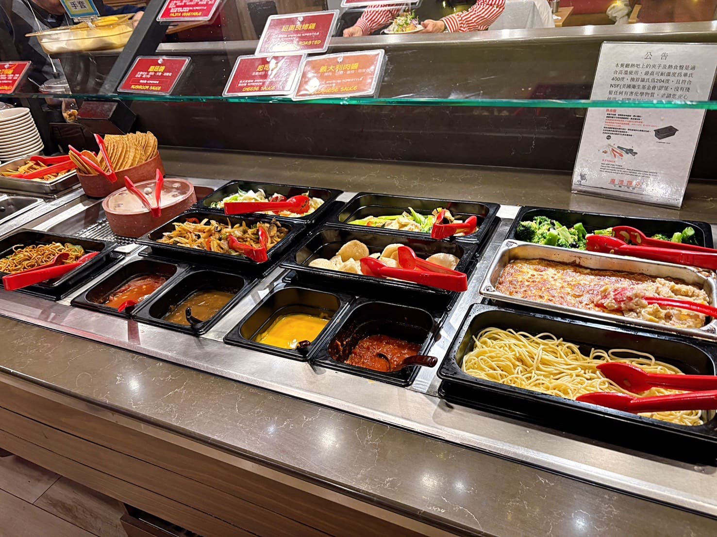 《忠孝復興美食》龐德羅莎復興微風店，高CP值老字號自助吧吃到飽新分店(菜單) @神農太太底家