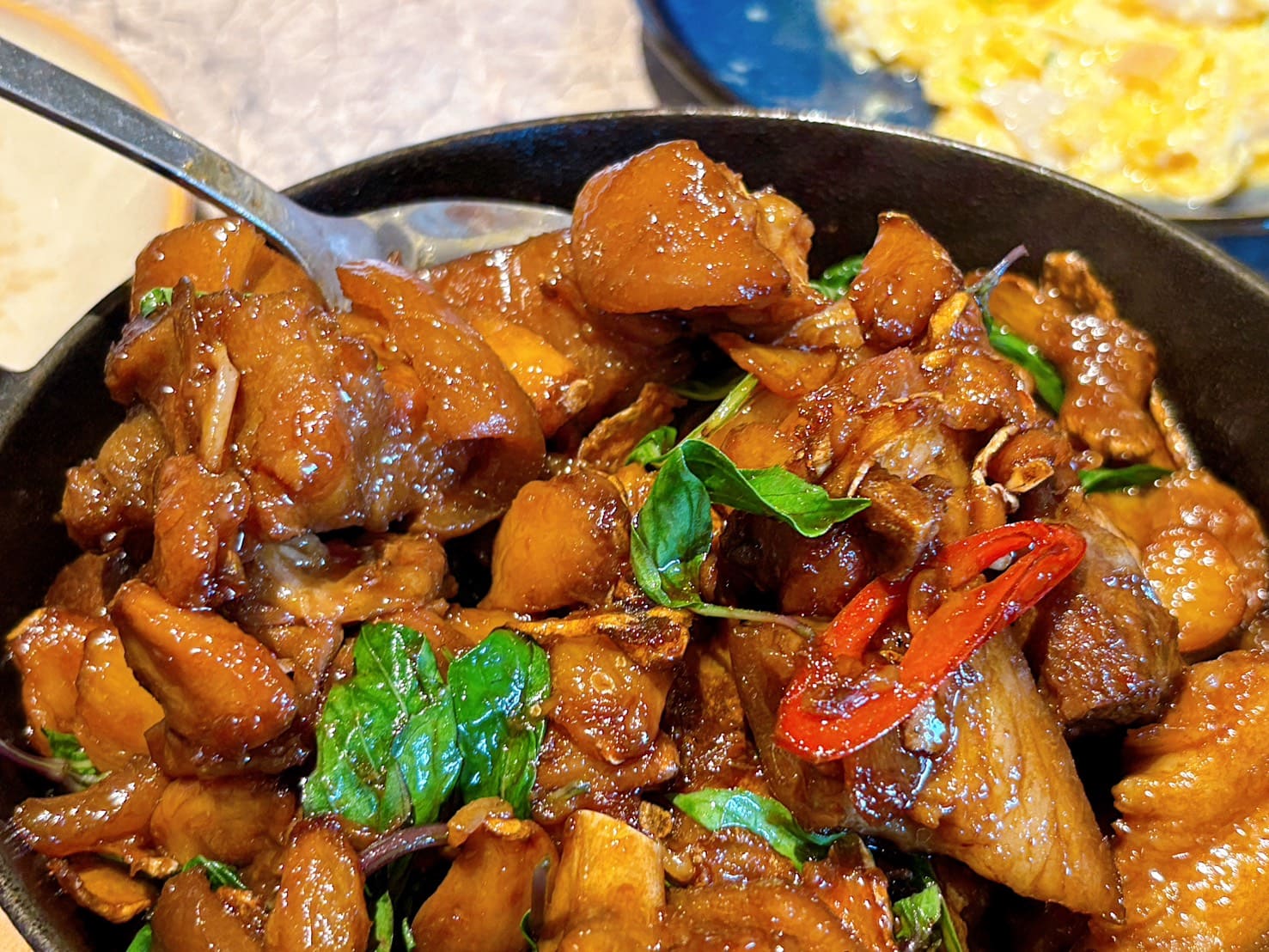 《大直美食》欣葉小聚美麗華店，米其林必比登推薦創意台菜(菜單) @神農太太底家