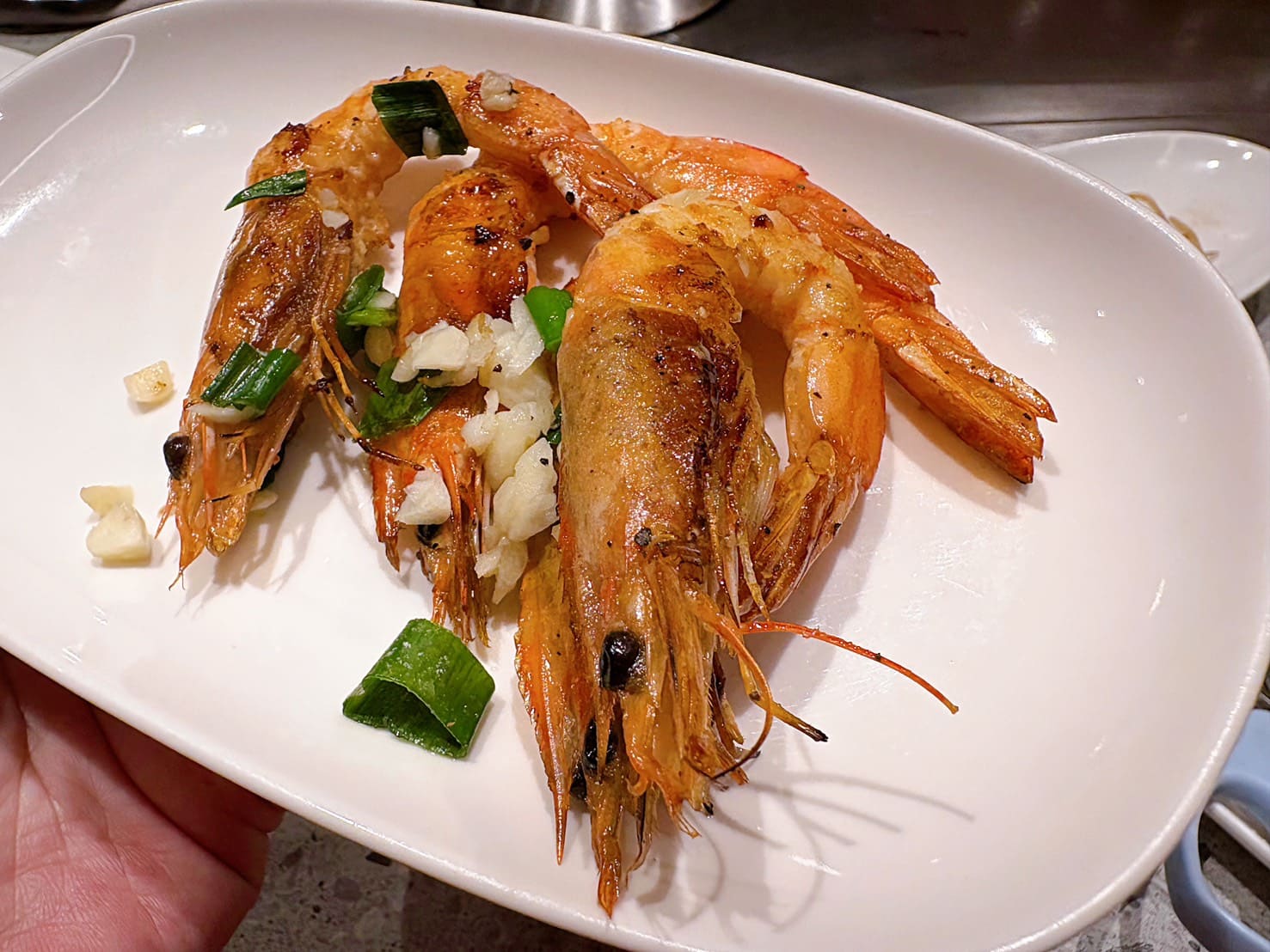 《蘆洲美食》就饗鐵板燒蘆洲家樂福店，228元吃到飽！時蔬白飯湯品汽水冰沙無限吃(菜單) @神農太太底家