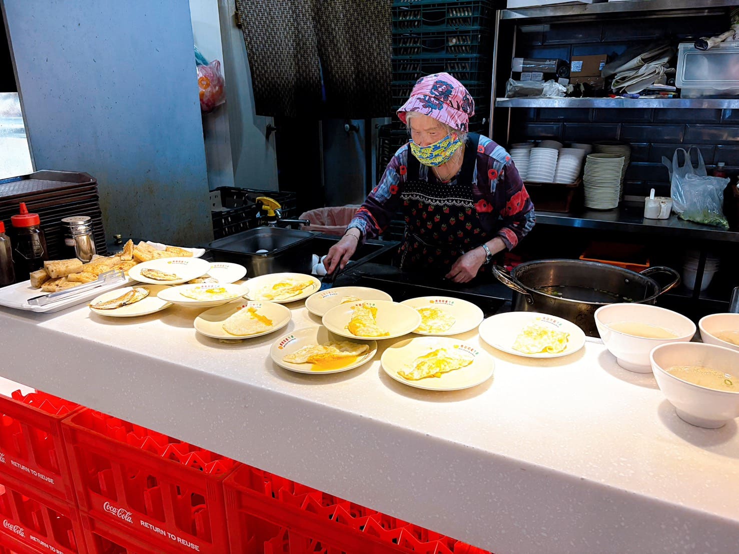 《蘆洲美食》貴族世家蘆洲長榮店，430元起排餐+水果熱食小菜百樣食材吃到飽(菜單) @神農太太底家