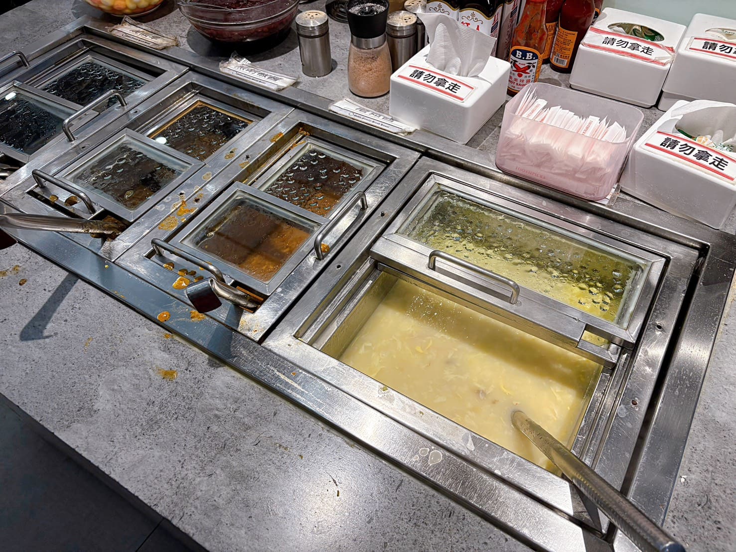 《蘆洲美食》貴族世家蘆洲長榮店，430元起排餐+水果熱食小菜百樣食材吃到飽(菜單) @神農太太底家