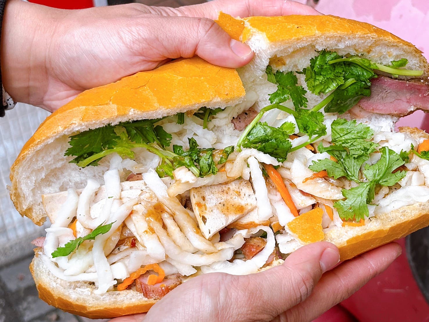 《網購美食/台南美食》芳昌餅舖隱藏版人氣蛋黃酥，超酥超香超好吃！(價目表) @神農太太底家