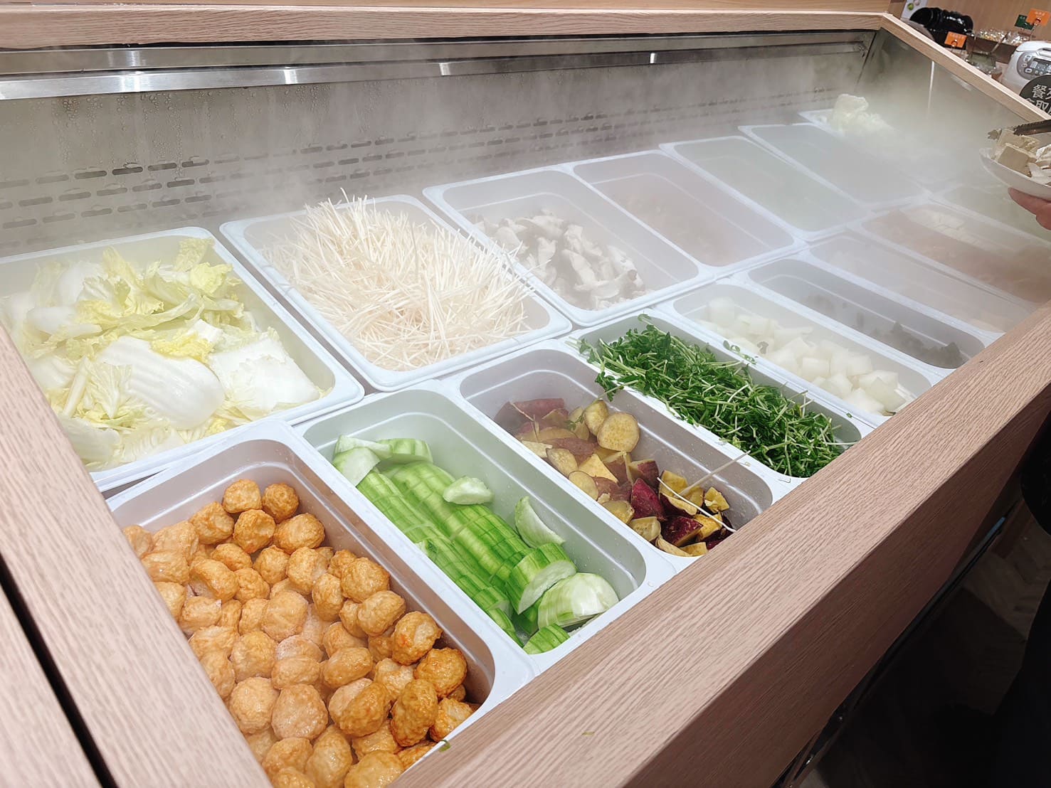 《士林美食》涮乃葉士林文昌路店，吃到飽火鍋界模範生開新分店啦(2026年菜單) @神農太太底家