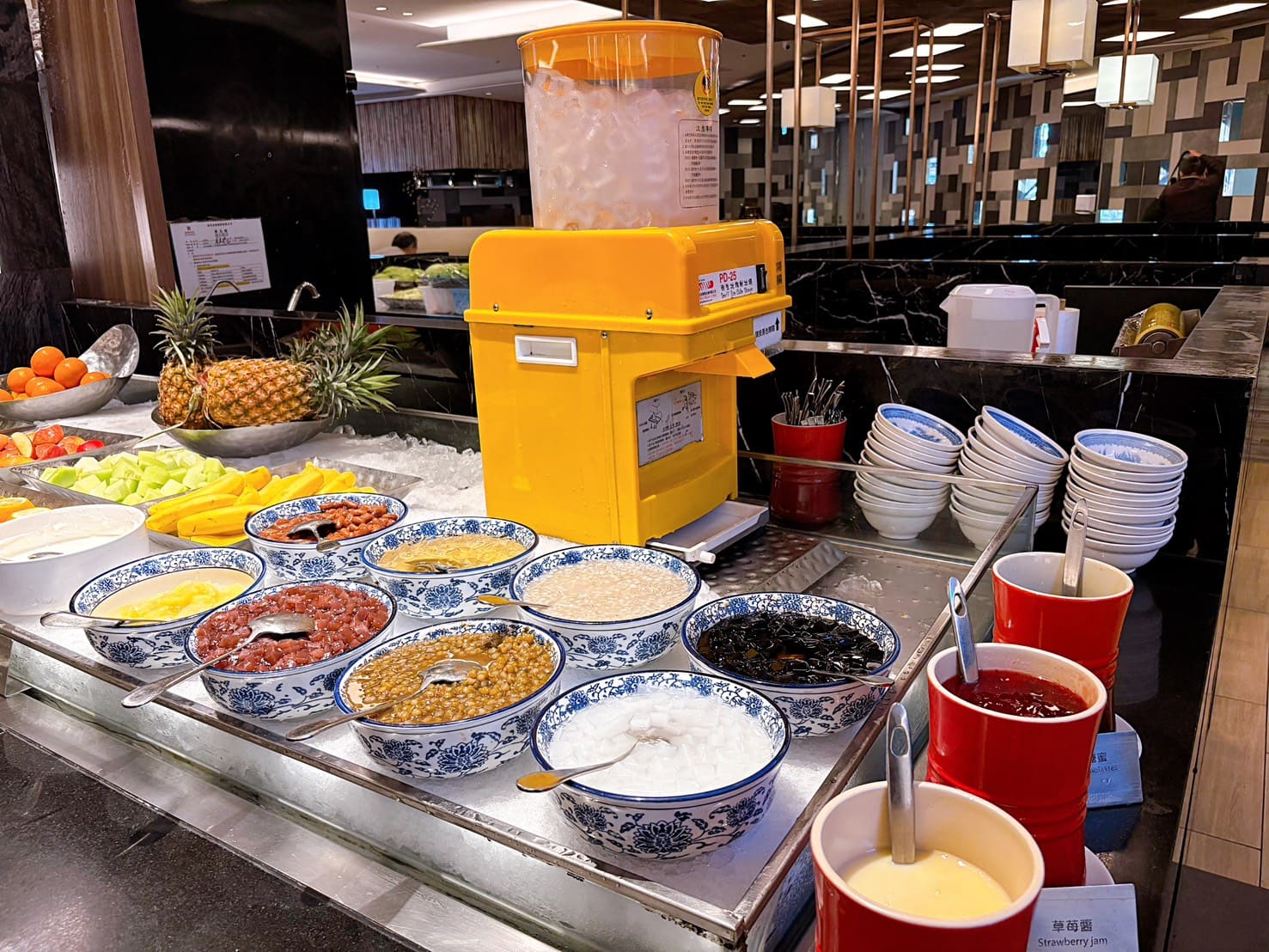 《士林美食》漢來海港台北天母SOGO店，海鮮生蠔牛排高CP值吃到飽(訂位 價目表) @神農太太底家